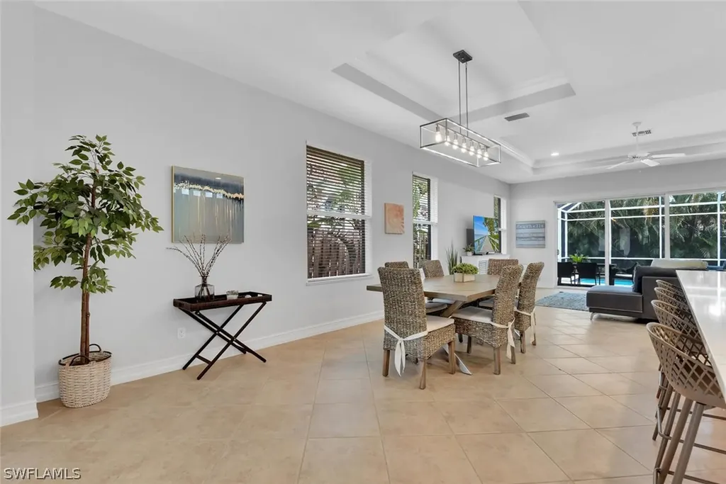 590 110th Avenue N Naples FL 34108
