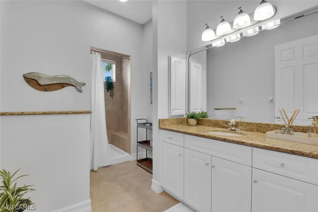 590 110th Avenue N Naples FL 34108