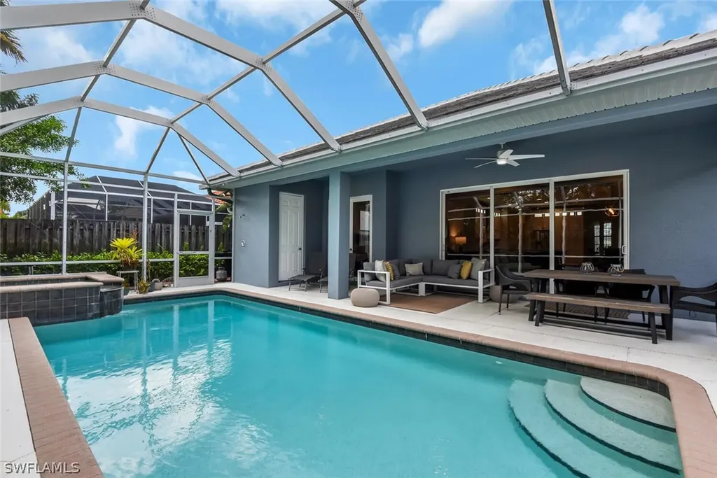 590 110th Avenue N Naples FL 34108