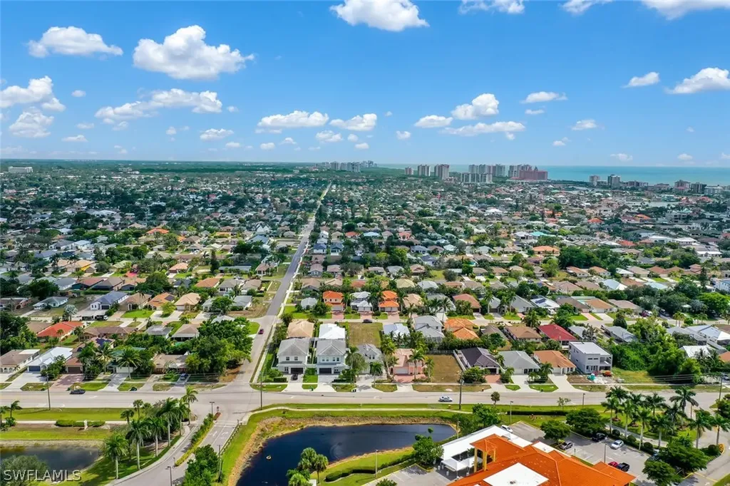 590 110th Avenue N Naples FL 34108