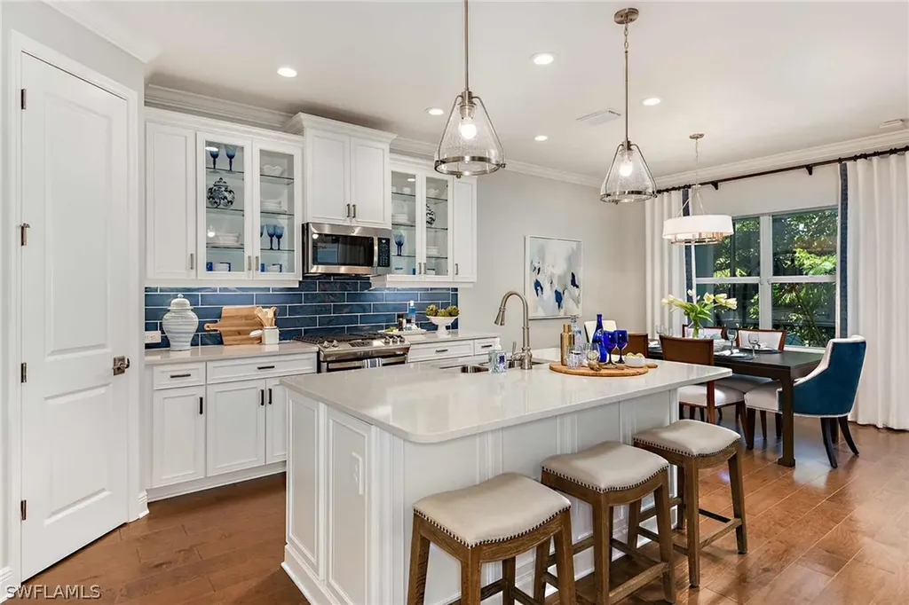 17807 Saddlebunch Key Fort Myers FL 33908