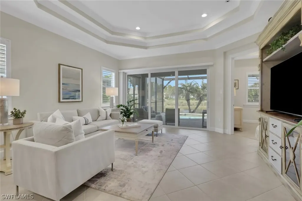 7022 Dominica Drive Naples FL 34113
