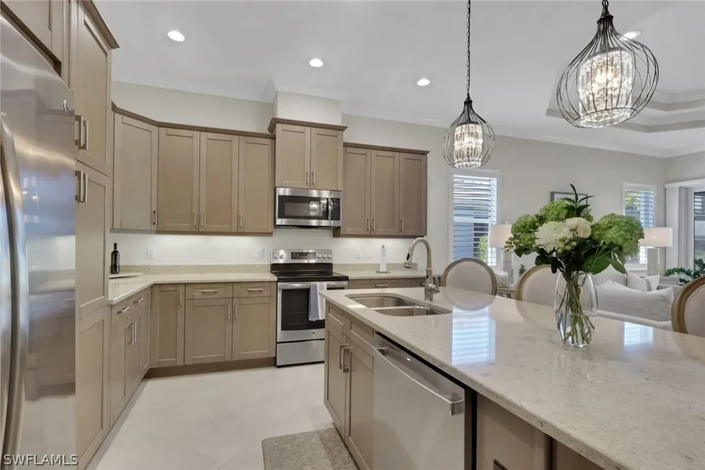 7022 Dominica Drive Naples FL 34113