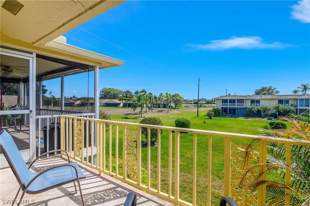 100 Glades Boulevard Naples FL 34112