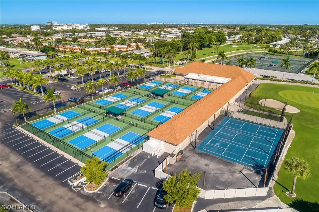 100 Glades Boulevard Naples FL 34112