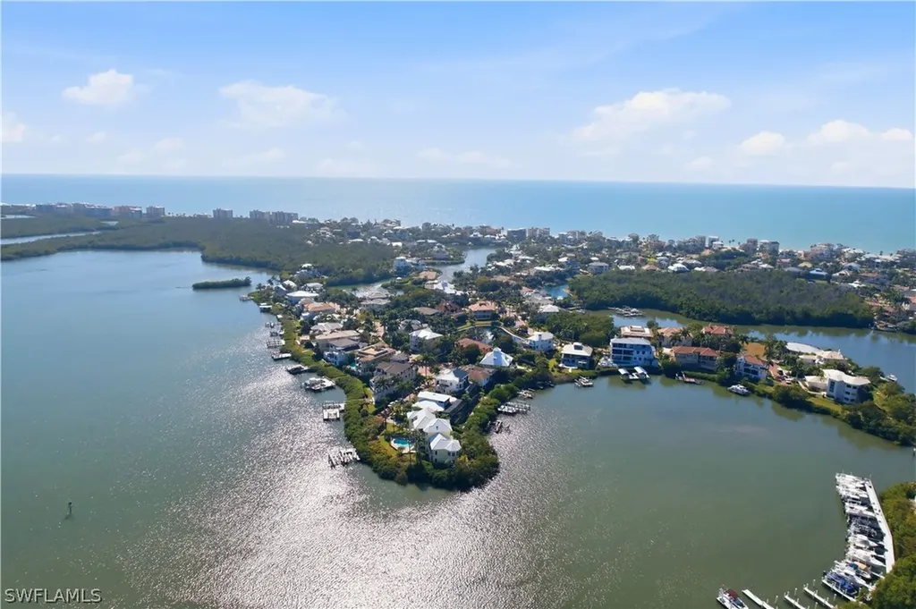 195 San Mateo Drive Bonita Springs FL 34134