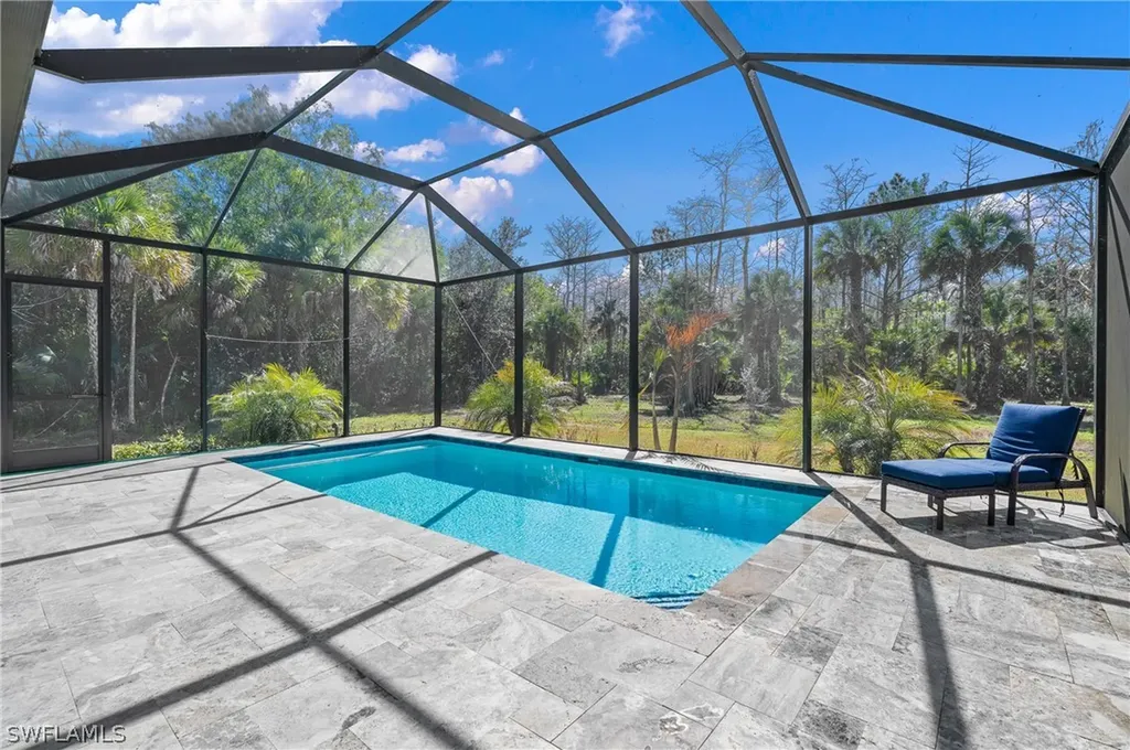 280 39th Avenue NE Naples FL 34120