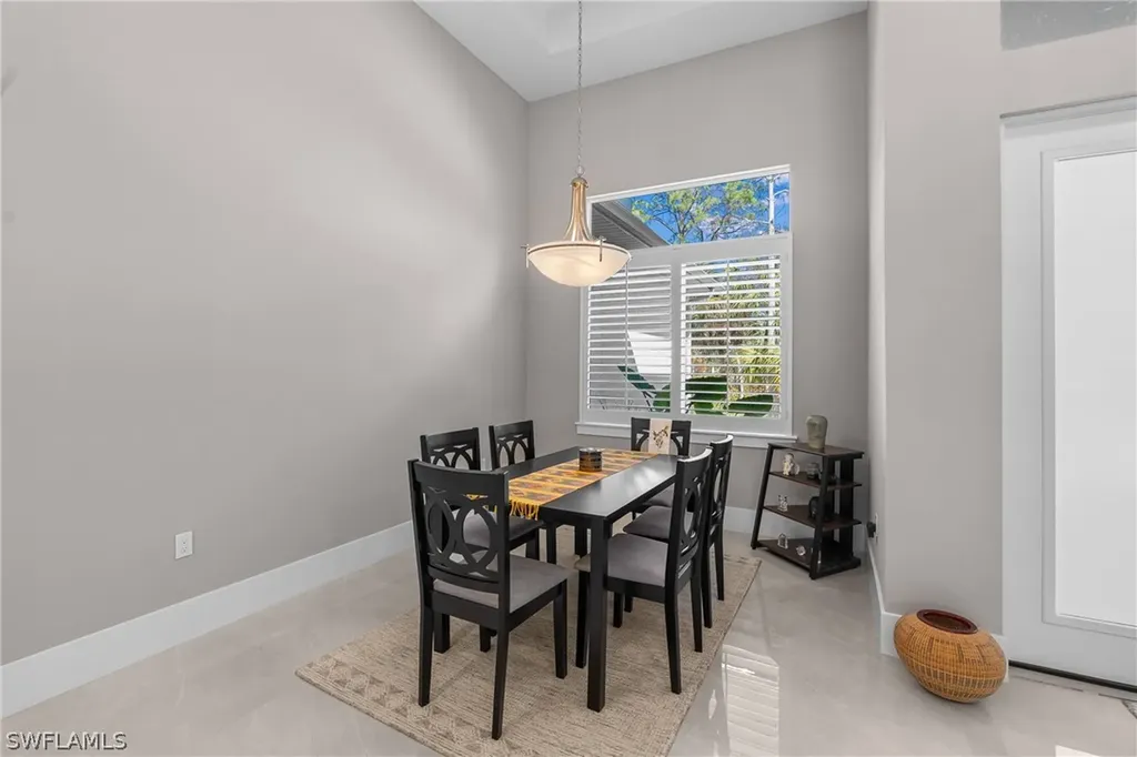 280 39th Avenue NE Naples FL 34120