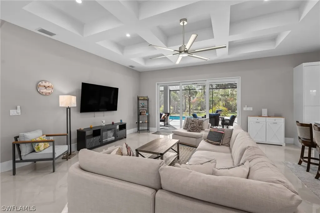 280 39th Avenue NE Naples FL 34120