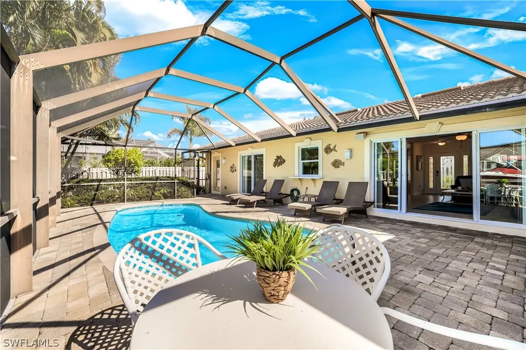 20 Hickory Court Marco Island FL 34145