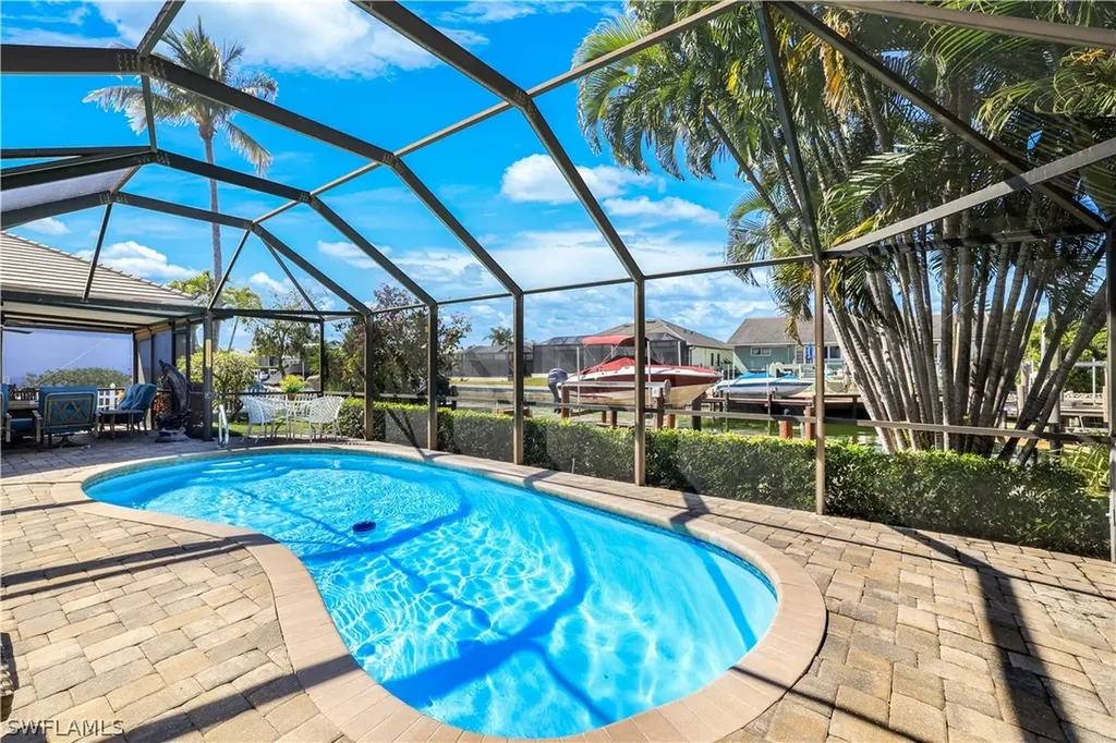 20 Hickory Court Marco Island FL 34145