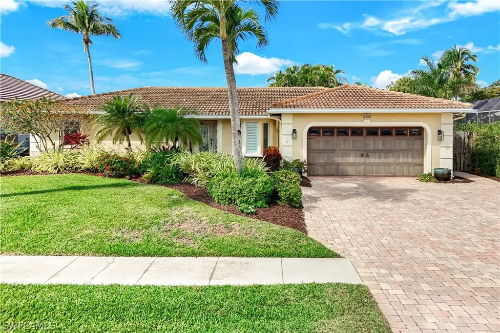20 Hickory Court Marco Island FL 34145
