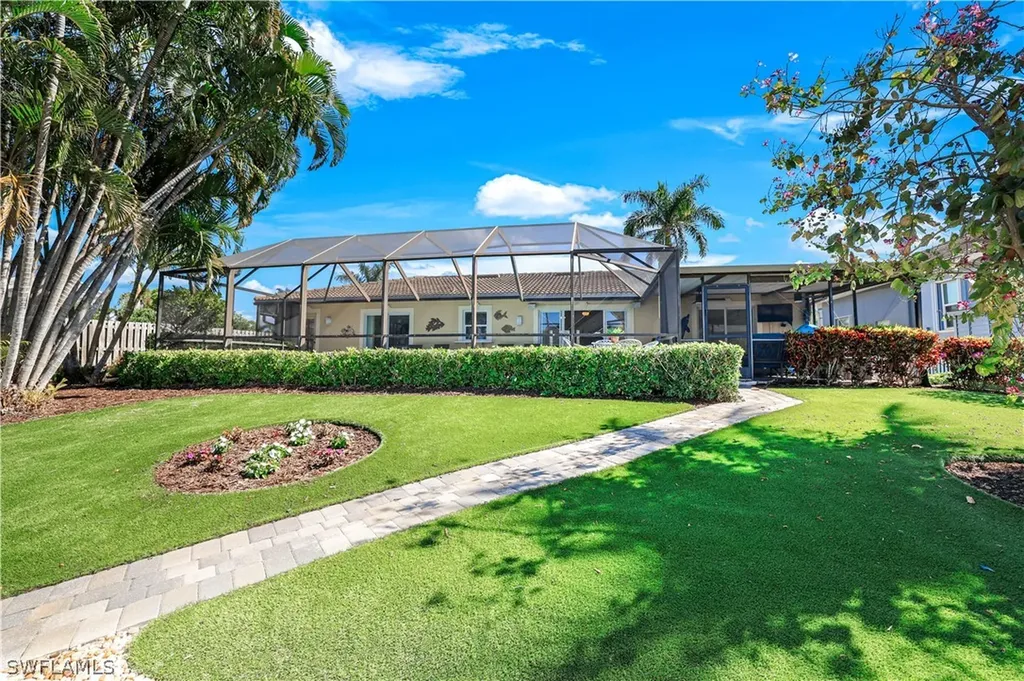 20 Hickory Court Marco Island FL 34145