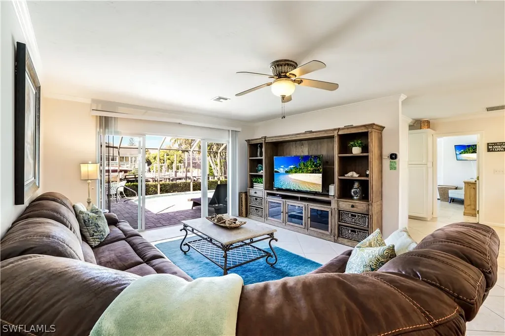 20 Hickory Court Marco Island FL 34145
