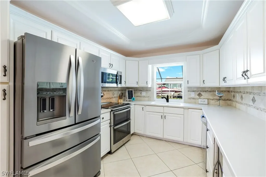 20 Hickory Court Marco Island FL 34145