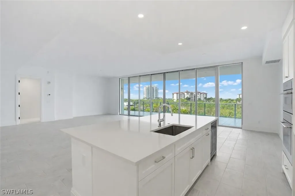 4810 Pelican Colony Bonita Springs FL 34134