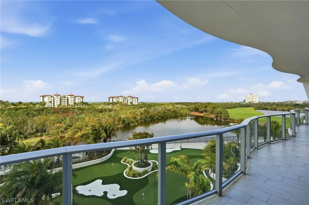 4810 Pelican Colony Bonita Springs FL 34134