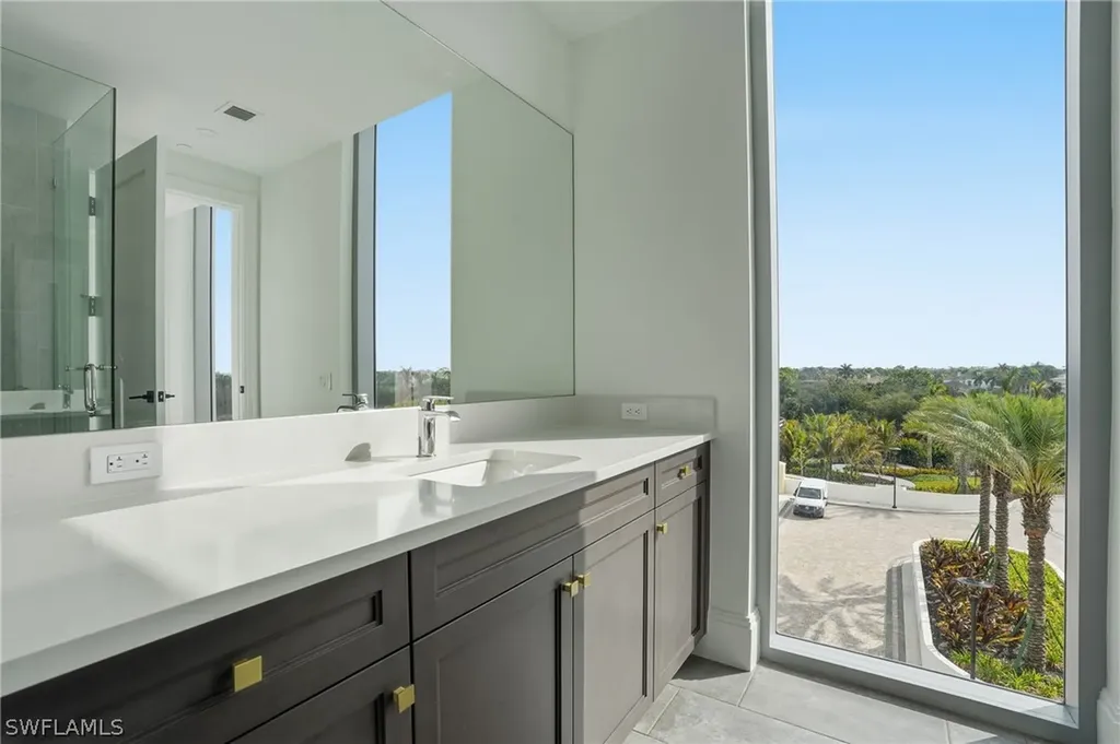 4810 Pelican Colony Bonita Springs FL 34134