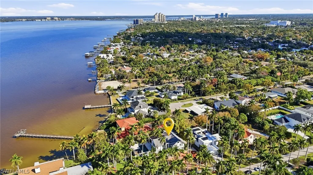 1205 Caloosa Drive Fort Myers FL 33901