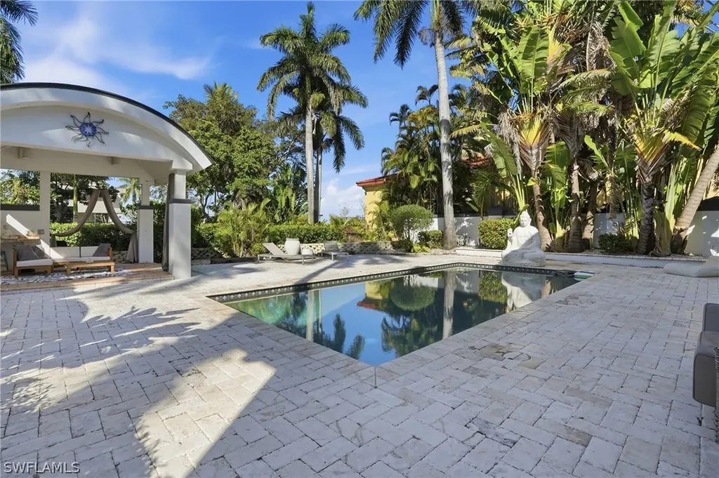 1205 Caloosa Drive Fort Myers FL 33901