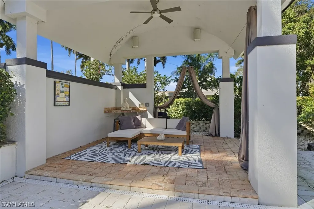 1205 Caloosa Drive Fort Myers FL 33901