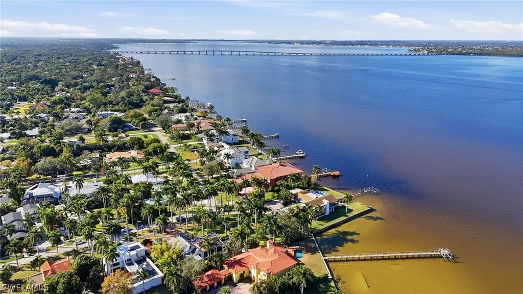 1205 Caloosa Drive Fort Myers FL 33901