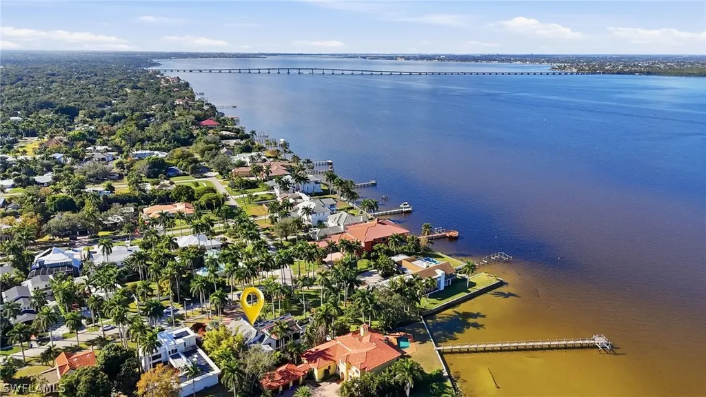 1205 Caloosa Drive Fort Myers FL 33901