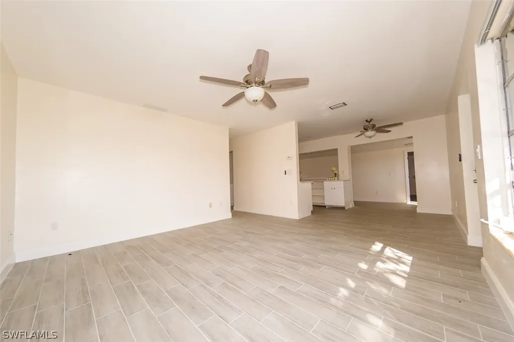 4330 Deleon Street Fort Myers FL 33901