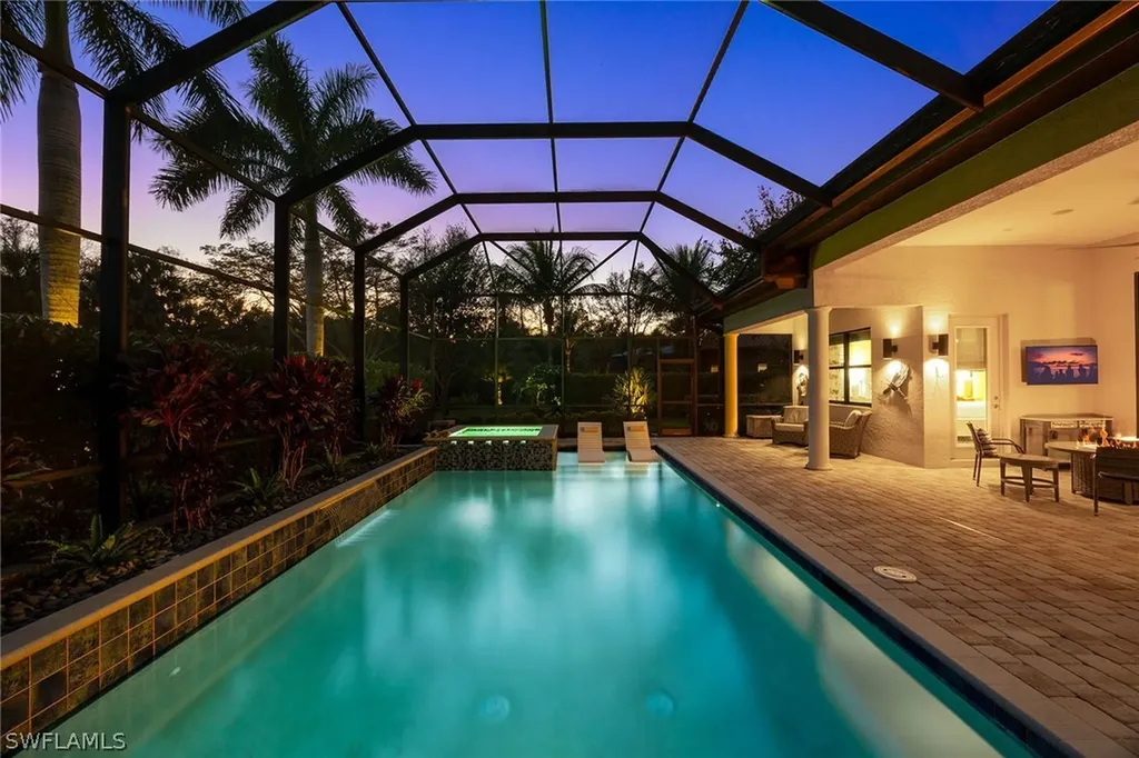 6502 Roma Way Naples FL 34113