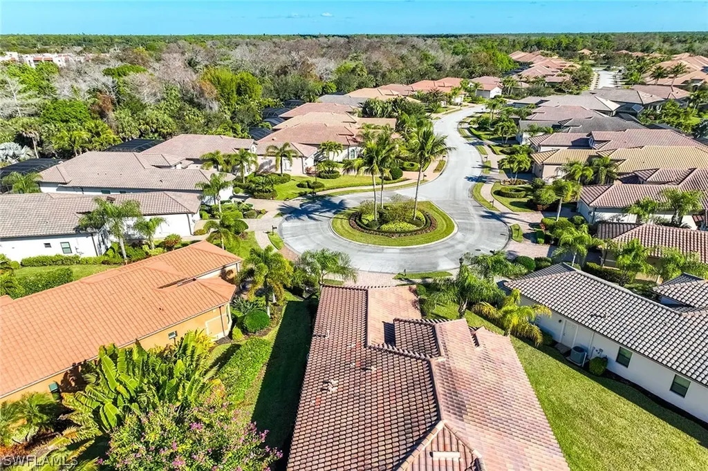 6502 Roma Way Naples FL 34113