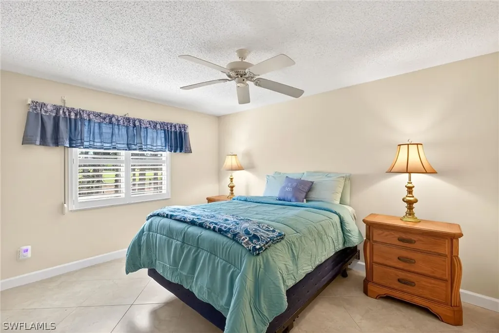 6700 Dennis Circle Naples FL 34104
