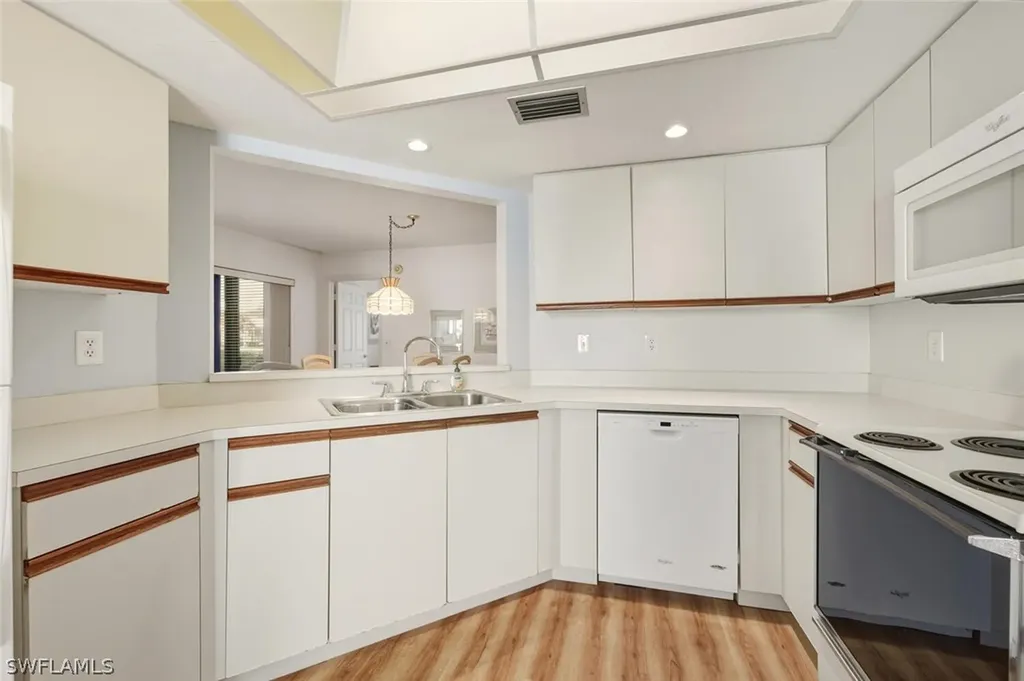 613 Beachwalk Circle Naples FL 34108