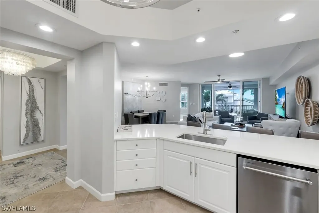325 Dunes Boulevard Naples FL 34110