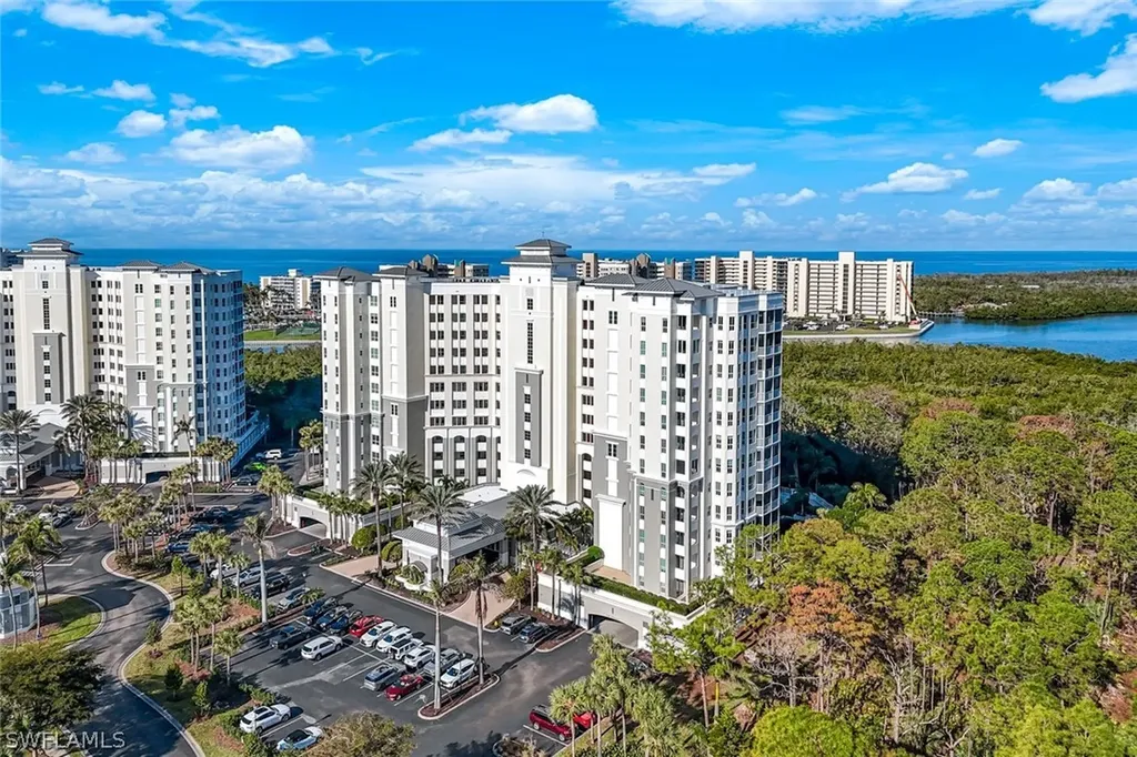 325 Dunes Boulevard Naples FL 34110