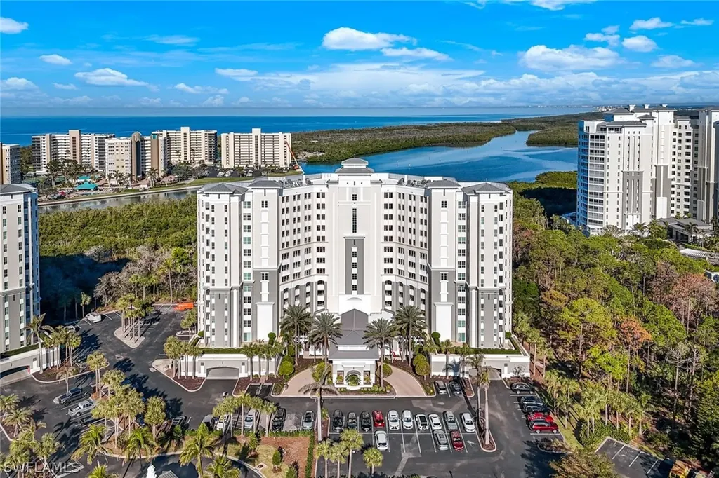 325 Dunes Boulevard Naples FL 34110