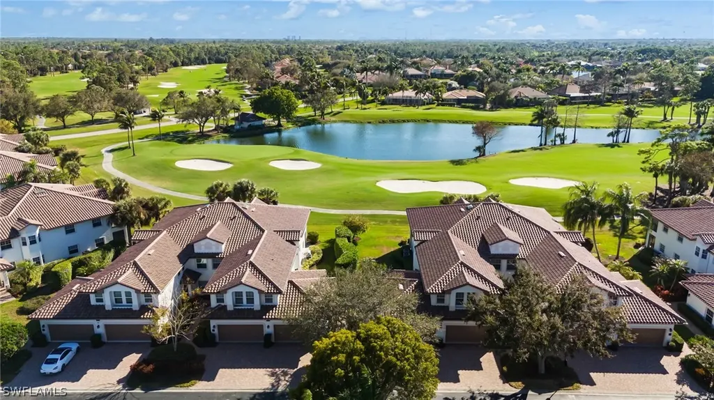 8169 Saratoga Drive Naples FL 34113
