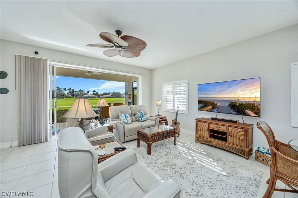 8169 Saratoga Drive Naples FL 34113