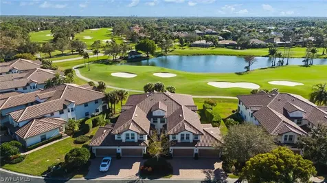 8169 Saratoga Drive Naples FL 34113