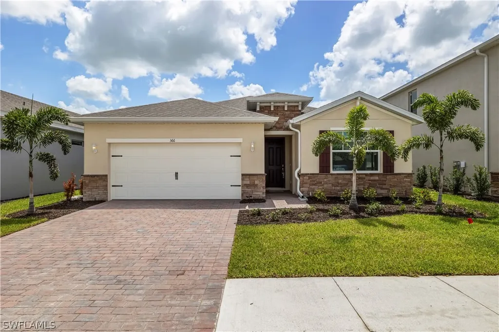 Cape Coral FL, 551 Spring Hill Lake Loop