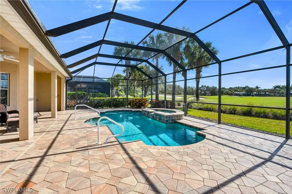 11906 Heather Woods Court Naples FL 34120