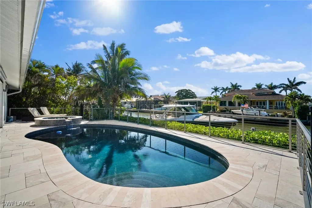 266 Egret Avenue Naples FL 34108