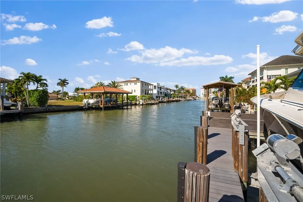 266 Egret Avenue Naples FL 34108