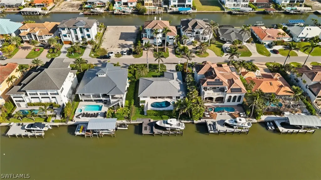 266 Egret Avenue Naples FL 34108