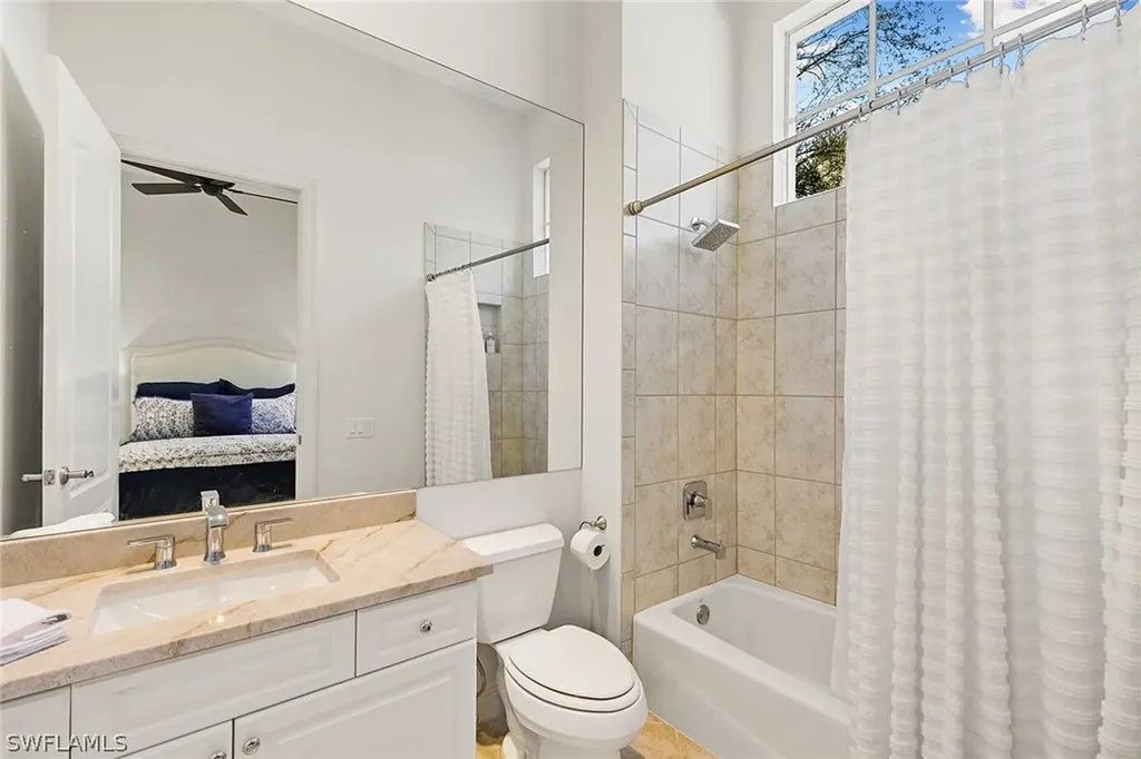 28540 Calabria Court Naples FL 34110