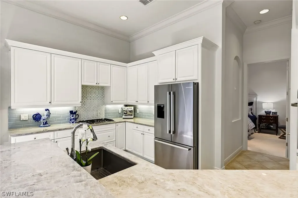 28540 Calabria Court Naples FL 34110