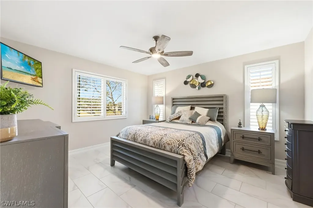 705 Luisa Lane Naples FL 34104