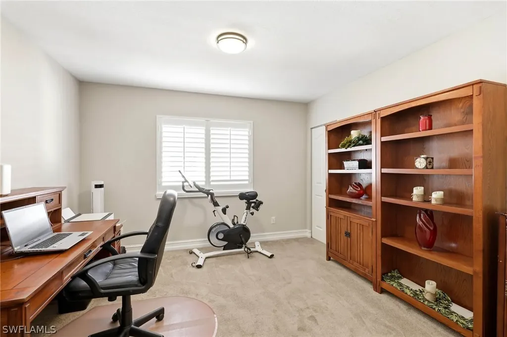 705 Luisa Lane Naples FL 34104