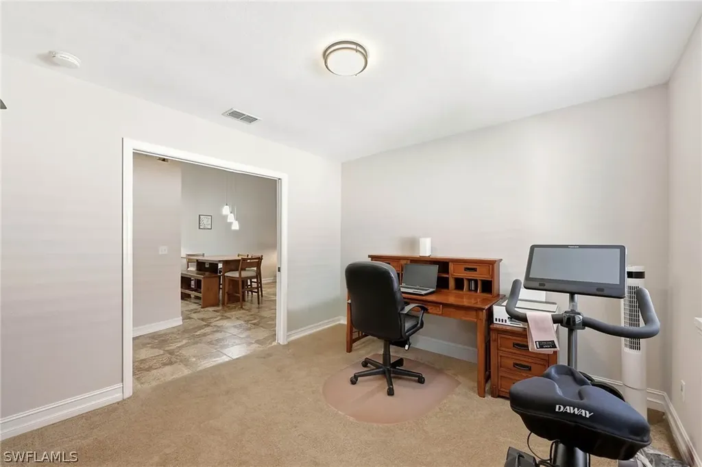 705 Luisa Lane Naples FL 34104