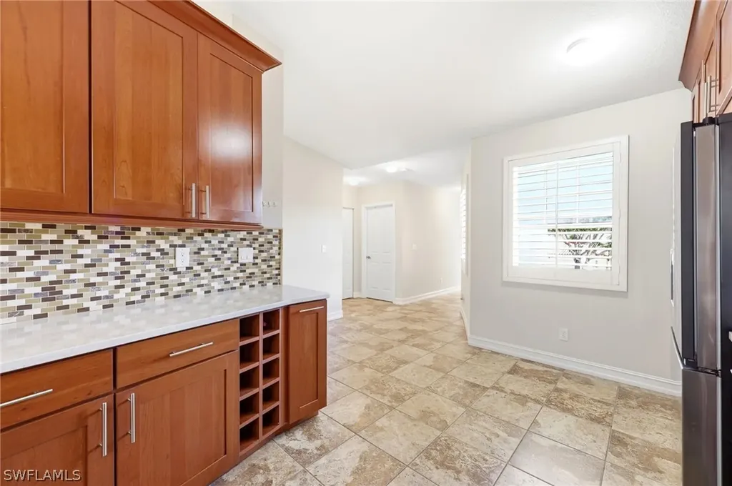 705 Luisa Lane Naples FL 34104