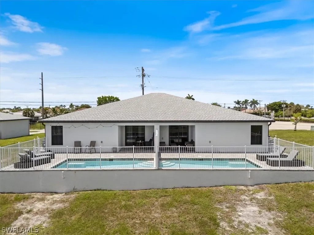 333-335 SW 47th Terrace Cape Coral FL 33914